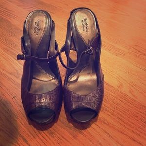 Simply Vera Wang heels